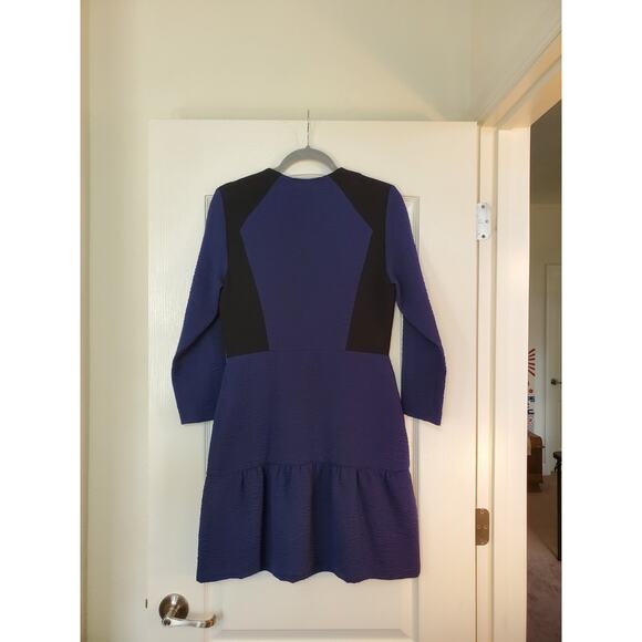 Sandro Paris Long Sleeve Dark Blue Black Crepe Color-Blocked Mini Dress, Size 8 - Picture 8 of 11